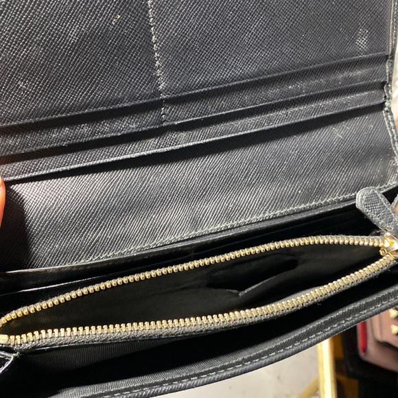 Authentic 🖤PRADA Long Wallet - Picture 13 of 16